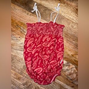 Burt's Bees Baby‎ | Red Paisley Smocked Bubble Bodysuit 12 months